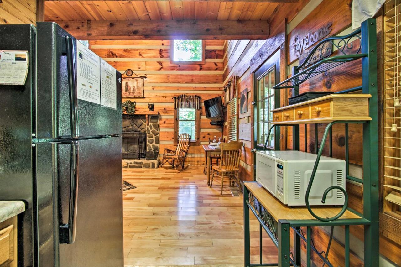 Secluded Forest Cabin, 4 Mi To Downtown Gatlinburg Luaran gambar